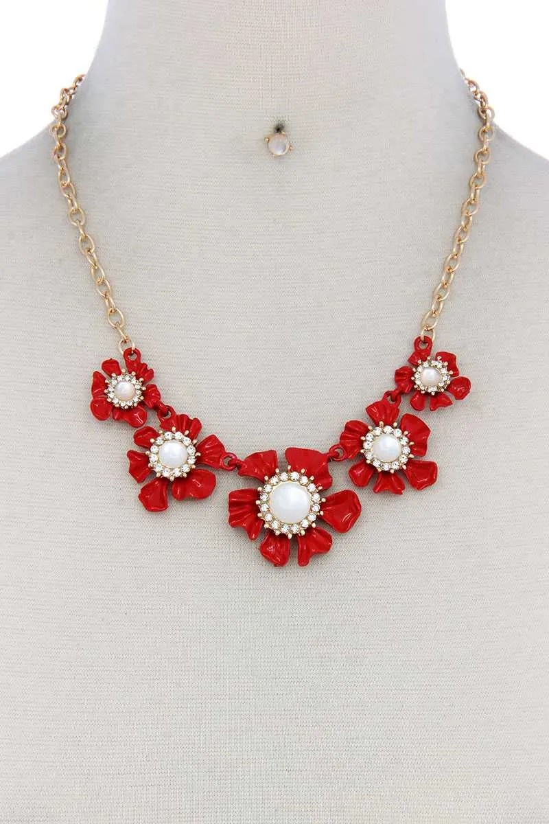 Floral Pearl Bead Necklace