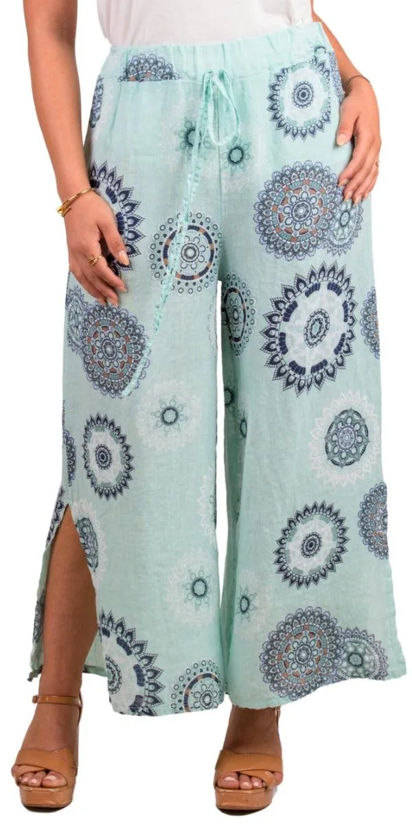 Giulana Mandala Capri Pants