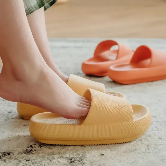 Indoor Pillow Slides, Super Soft Wear-resistant Non Slip EVA Shoes