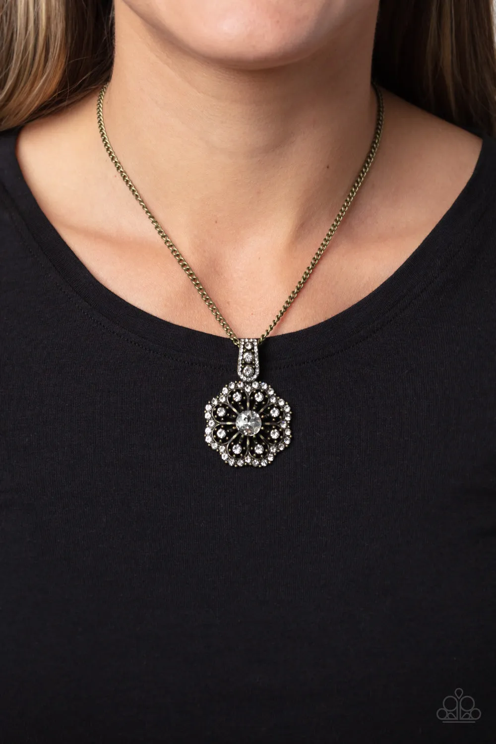 Necklaces Bewitching Brilliance - Brass N2286