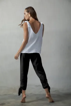 Tie Knot Cami Top White   Capri Pants Black